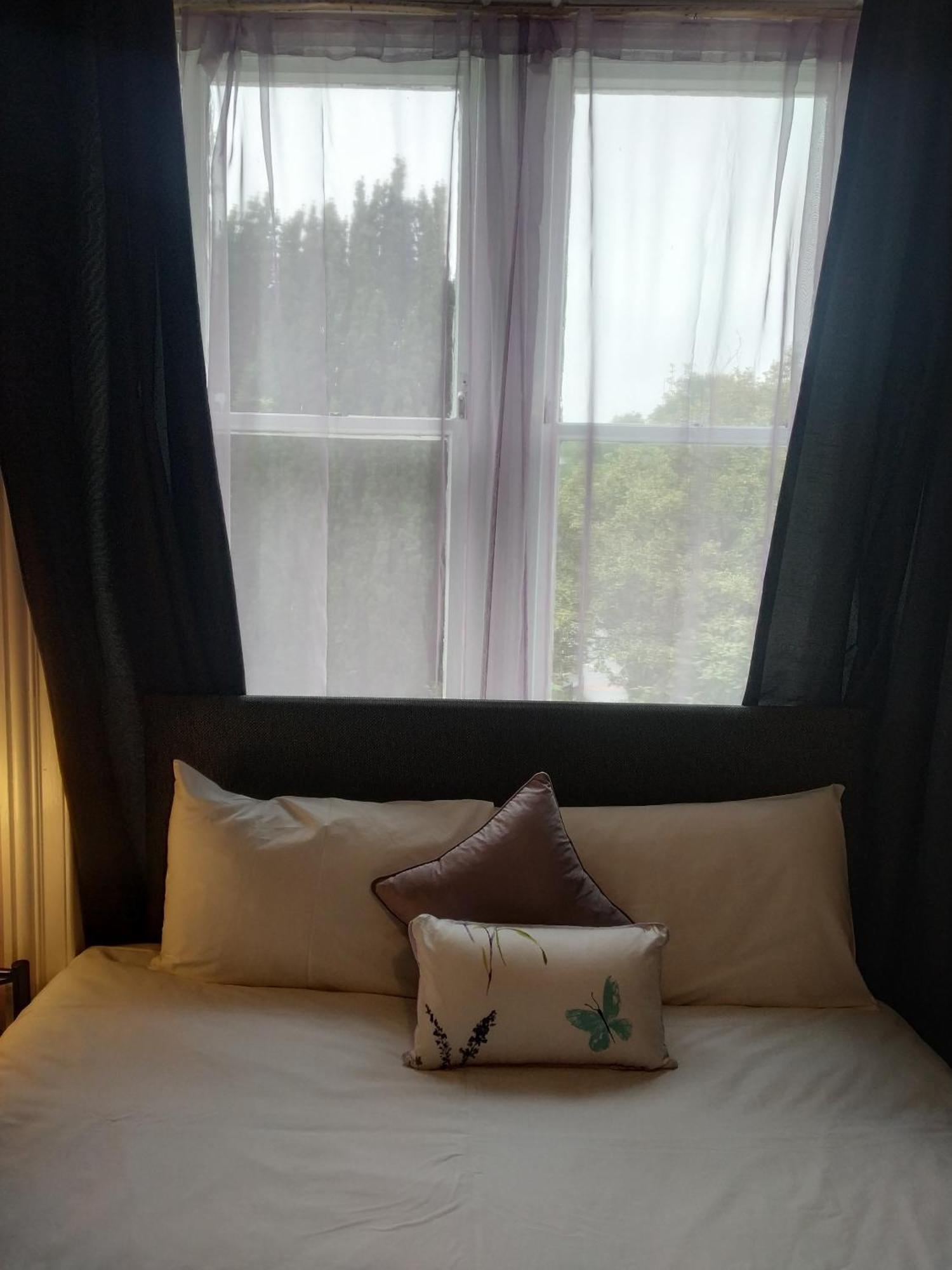 Busby Apartments Glasgow Esterno foto